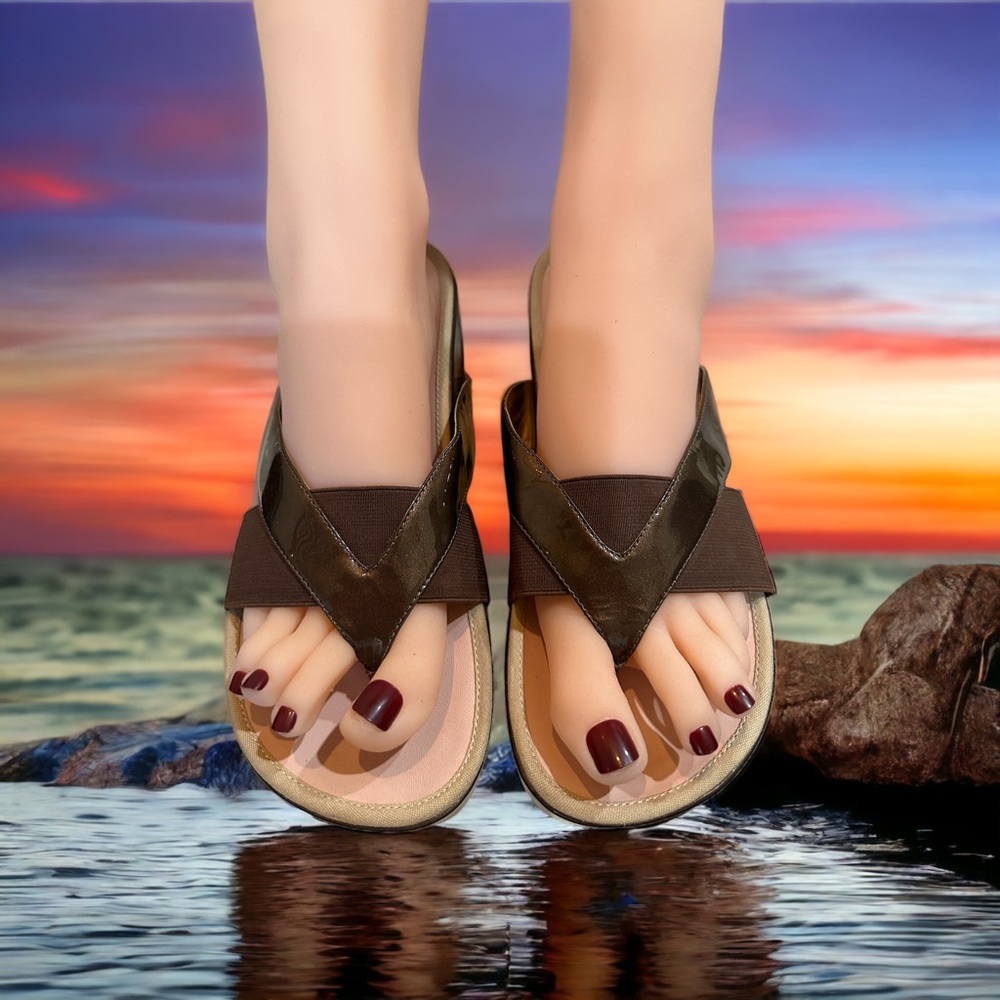 Taryn Rose Brown/Bronze Sandals